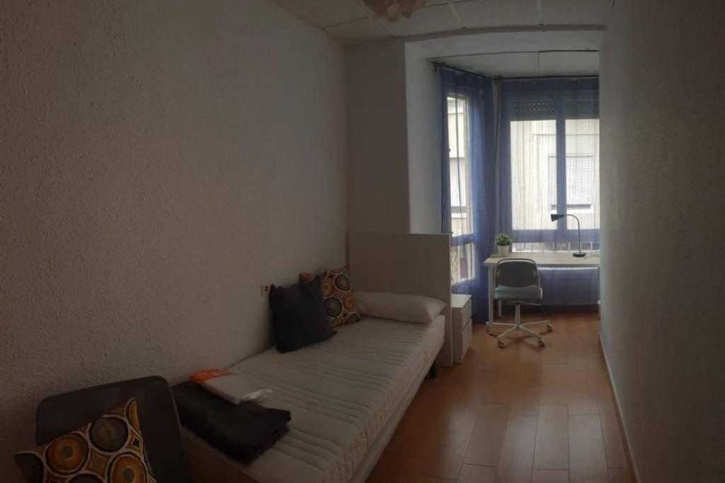 Cozy Apartment In The Heart Of Alicante! Dış mekan fotoğraf